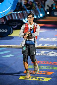 BIB: 100, 5585
                            <button type="button" onclick="openModal(22758309)" class="btn btn-primary btn-sm float-right btn-popup" data-toggle="modal" data-target=".modal-high-quality">
                        <i class="fas fa-shopping-cart"></i> Add to Cart
                    </button>
                                            <button type="button" onclick="isThisMe(22758309, true)" class="btn btn-success btn-sm float-right btn-popup btn-isme hidden" data-toggle="tooltip" data-placement="bottom" title="นี่คือรูปของคุณใช่ไหม คลิกที่นี่เพื่อเอาเข้าอัลบั้ม">
                        <i class="fas fa-plus"></i> Add to album
                    </button>
                    <button type="button" onclick="isThisMe(22758309, false)" class="btn btn-warning btn-sm float-right btn-popup btn-isnotme hidden">
                        <i class="fas fa-ban"></i> Remove from album
                    </button>